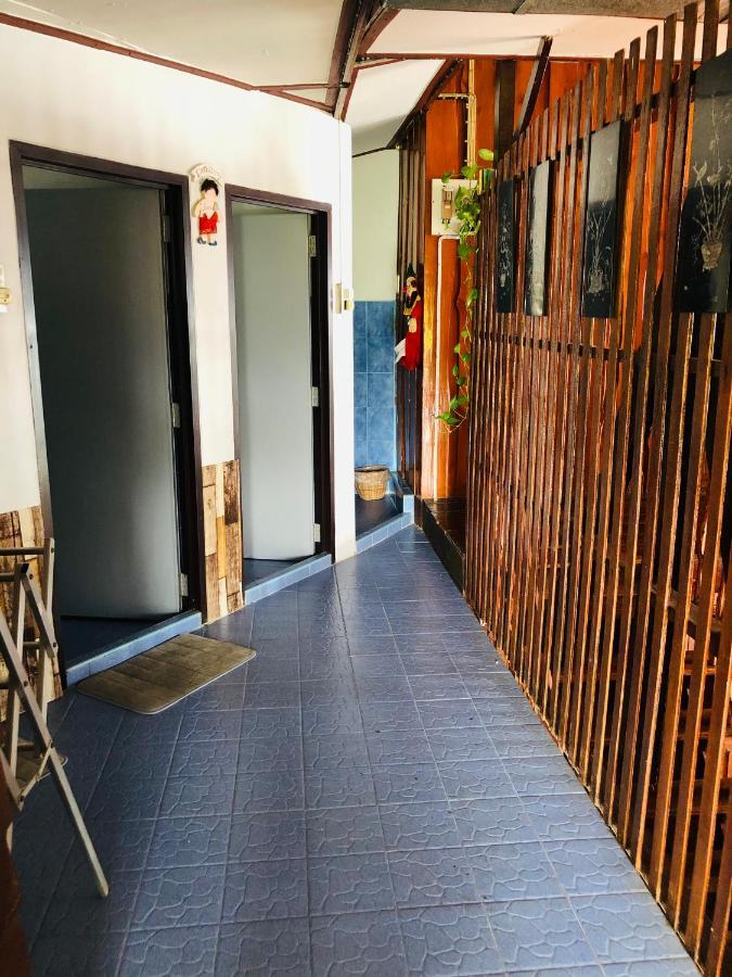 Banthai Guesthouse Phetchaburi Extérieur photo