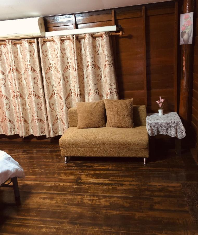Banthai Guesthouse Phetchaburi Extérieur photo