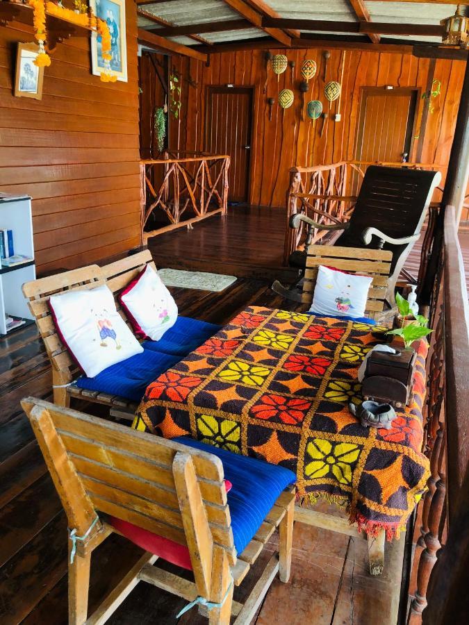 Banthai Guesthouse Phetchaburi Extérieur photo